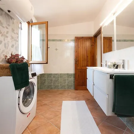 Su Scannu - Stylish With Lounge Terrace كوارتو سانتيلينا